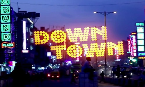 Down Town 2021 HDRip 550MB Hindi 720p