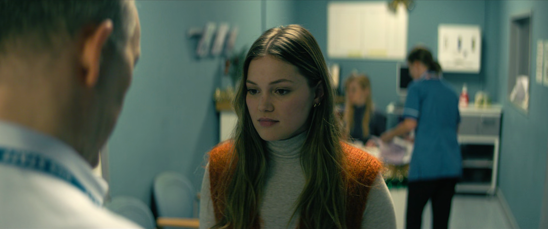 Jingle Bell Heist 2025 Dual Audio HDRip || 300Mb || 720p || 1080p