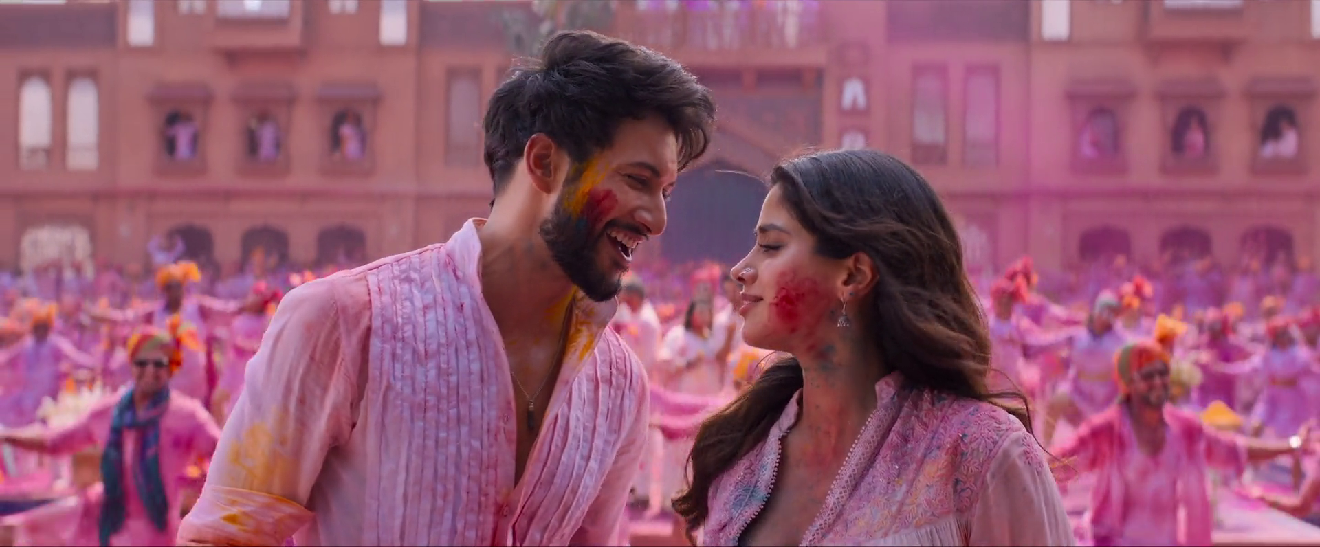 Sunny Sanskari Ki Tulsi Kumari 2025 Hindi Movie Download HDRip || 300Mb || 720p || 1080p || 2160p