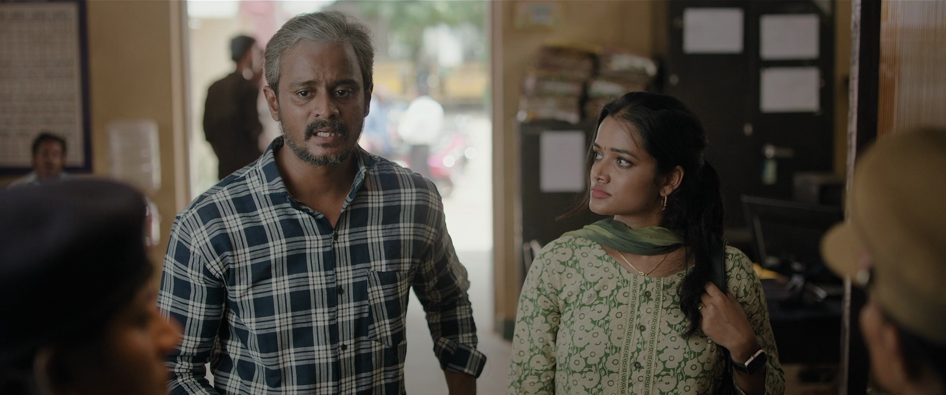 Aan Paavam Pollathathu 2025 Hindi Dubbed Movie Download HDRip || 300Mb || 720p || 1080p || 2160p