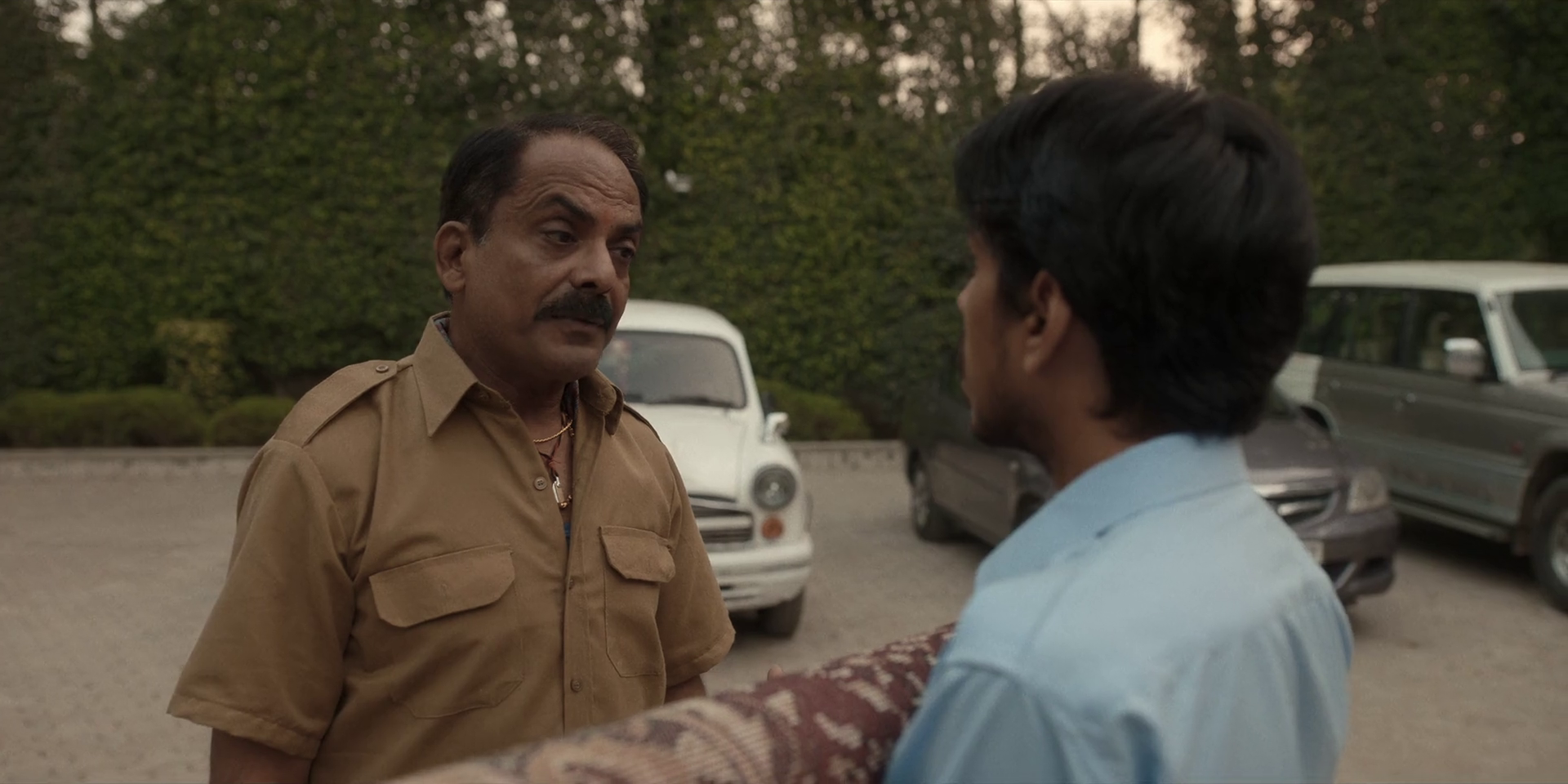 The White Tiger 2021 Hindi Movie Download HDRip || 300Mb || 720p || 1080p