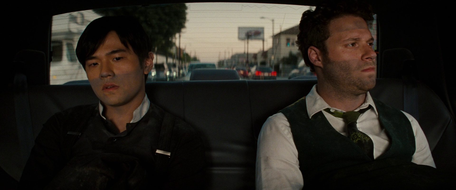 The Green Hornet 2011 Dual Audio BluRay || 300Mb || 720p || 1080p