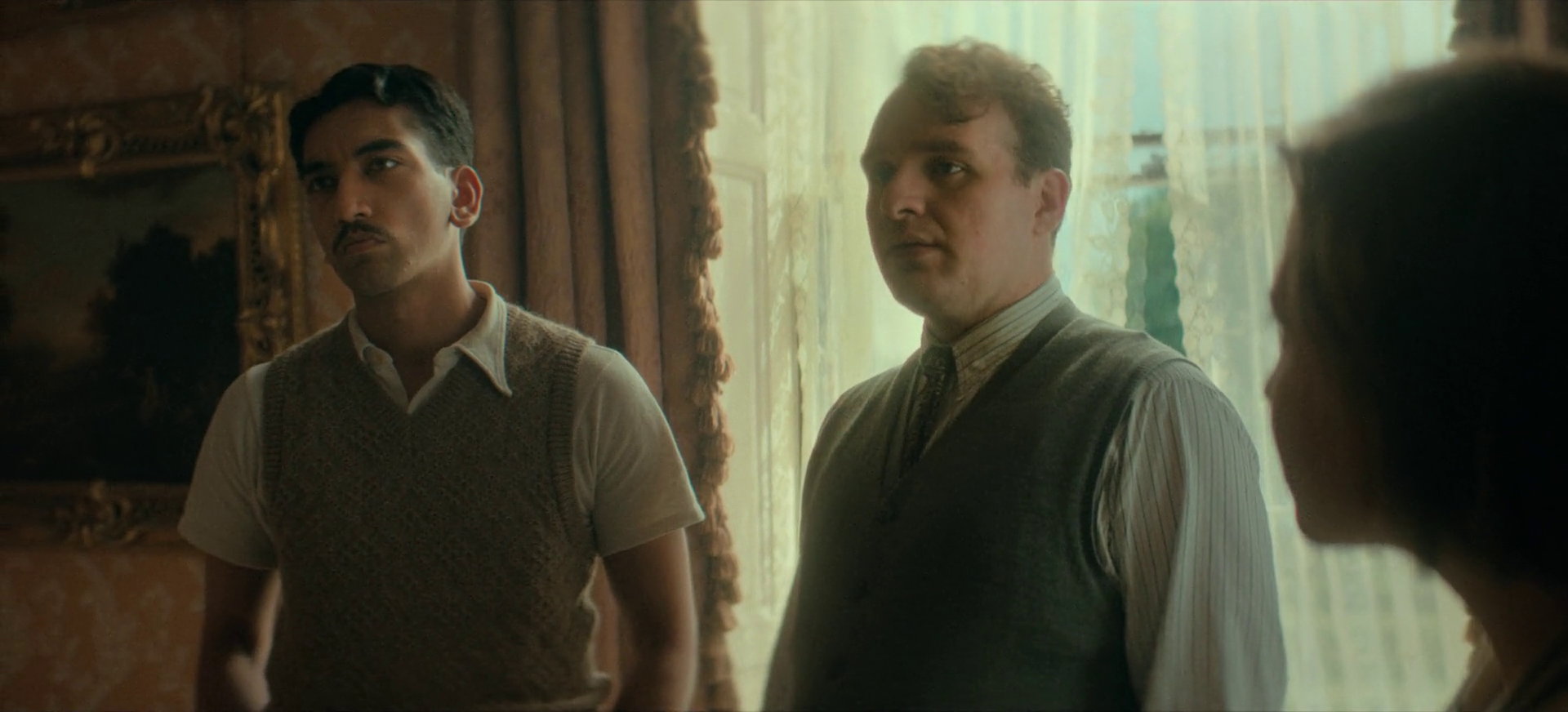 Agatha Christie's Seven Dials (Season 1) WEB Series HDRip Dual Audio || 200Mb || 720p || 1080p