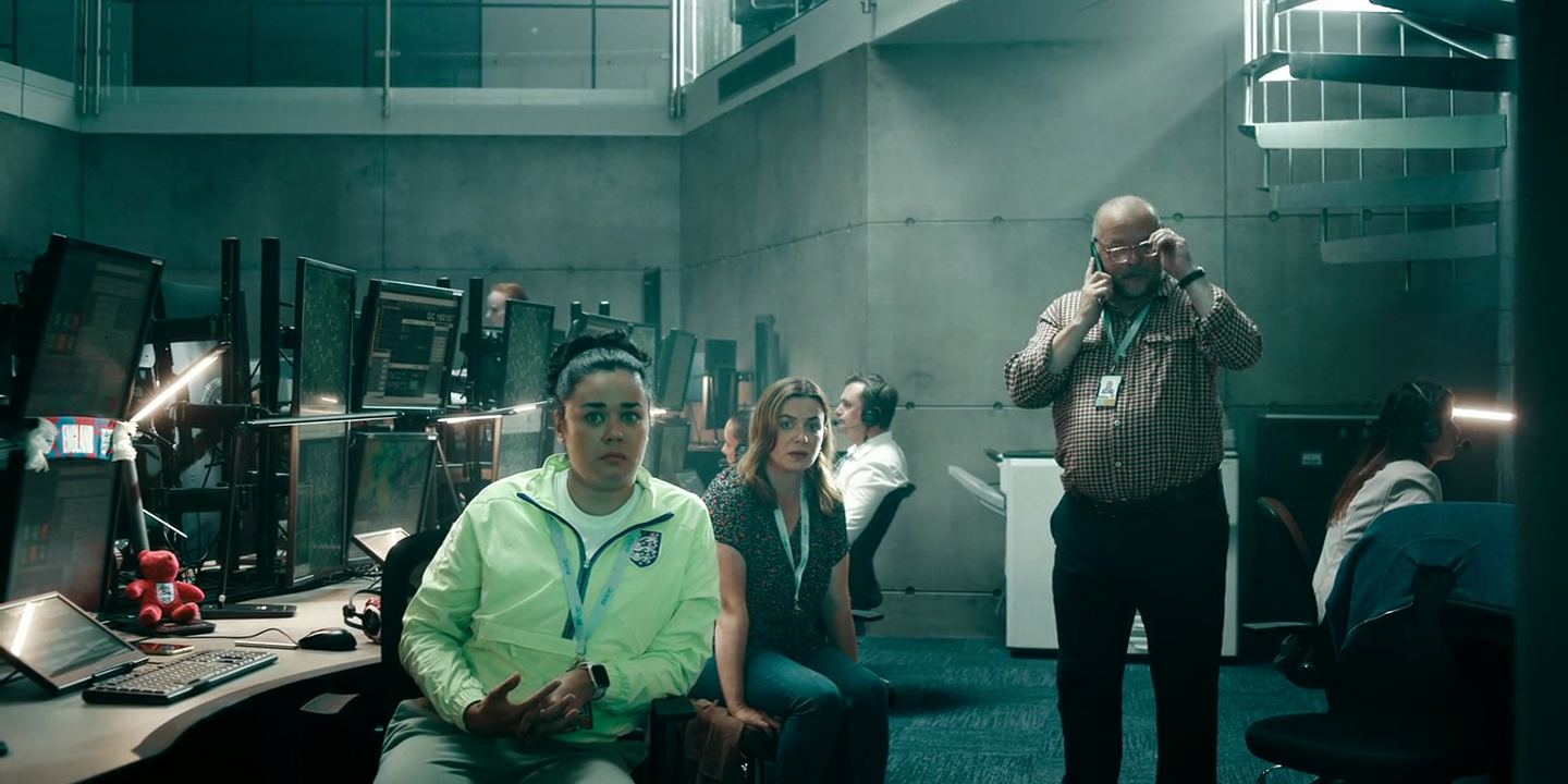 Hijack (Season 1) WEB Series HDRip Dual Audio || 200Mb || 720p || 1080p