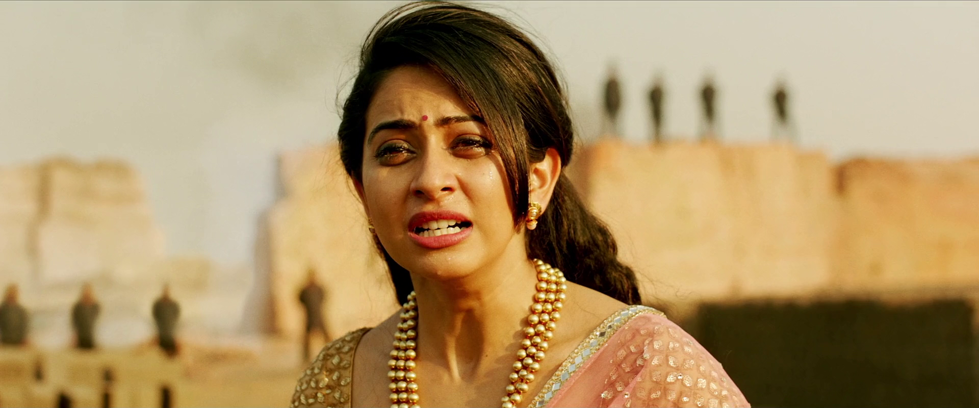 Sarrainodu 2016 Hindi Dubbed Movie Download HDRip || 300Mb || 720p || 1080p