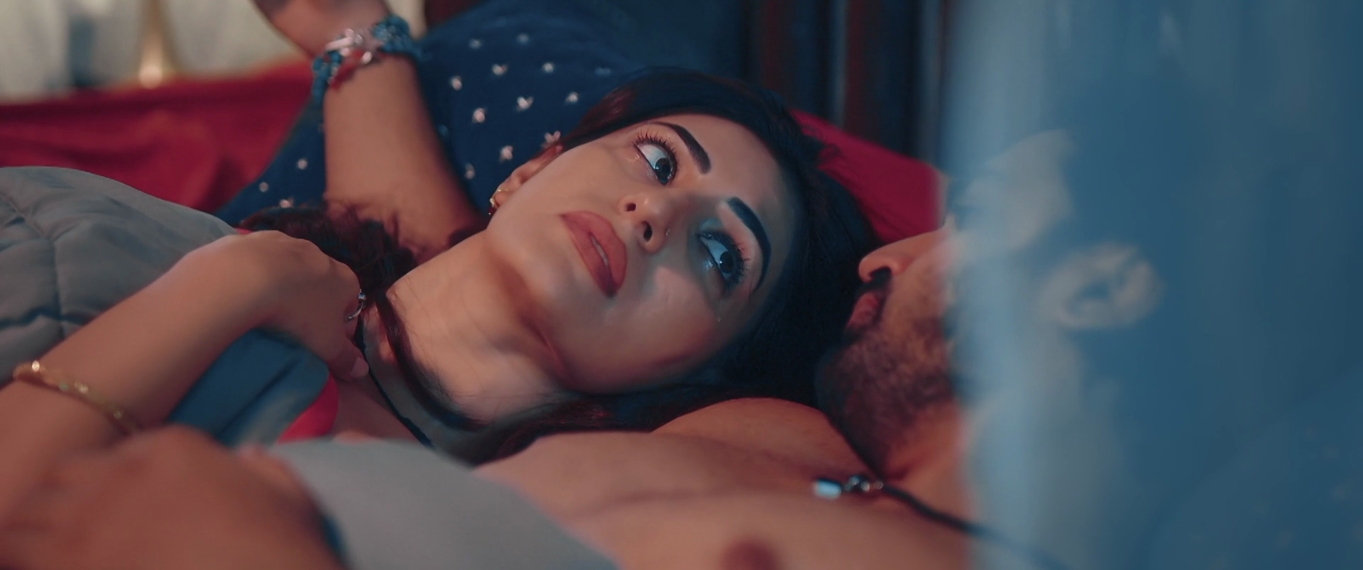 Hasratein (Season 3) WEB Series HDRip || 100Mb || 720p || 1080p