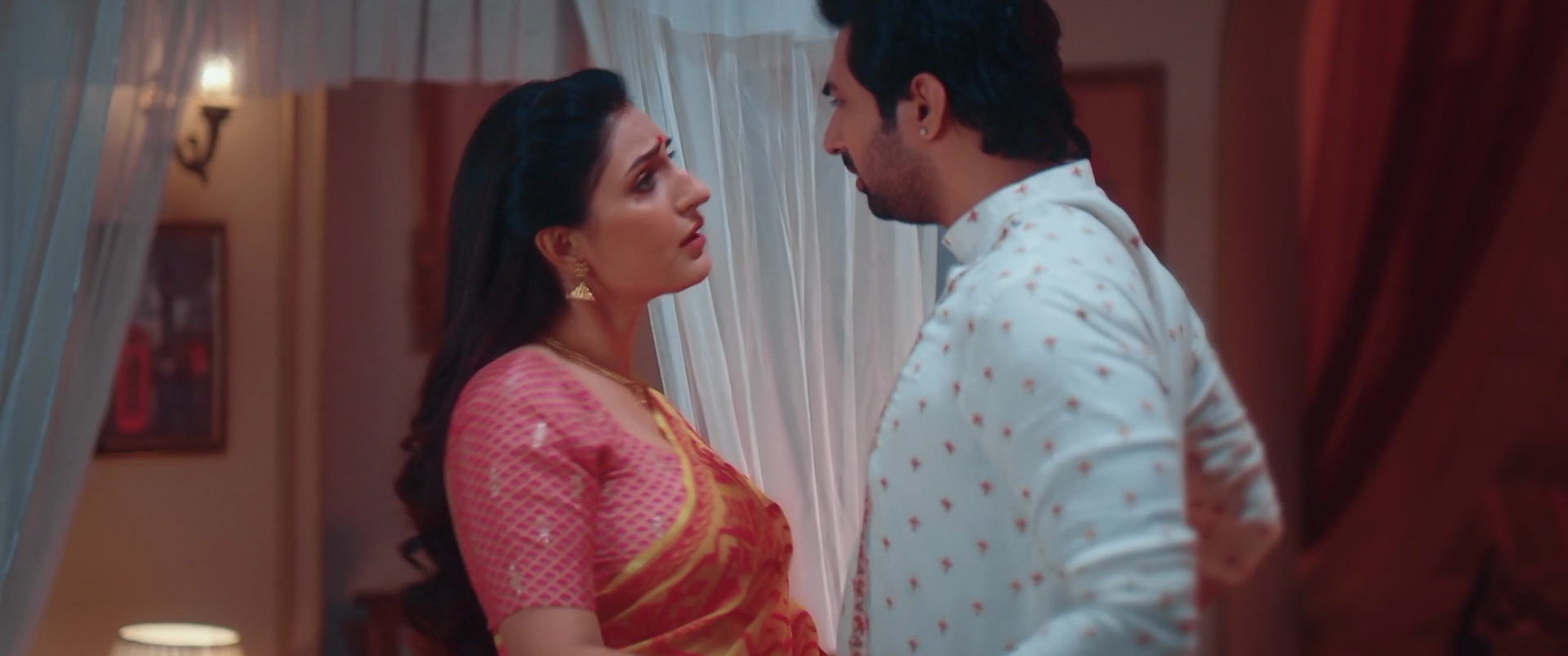 Hasratein (Season 3) WEB Series HDRip || 100Mb || 720p || 1080p