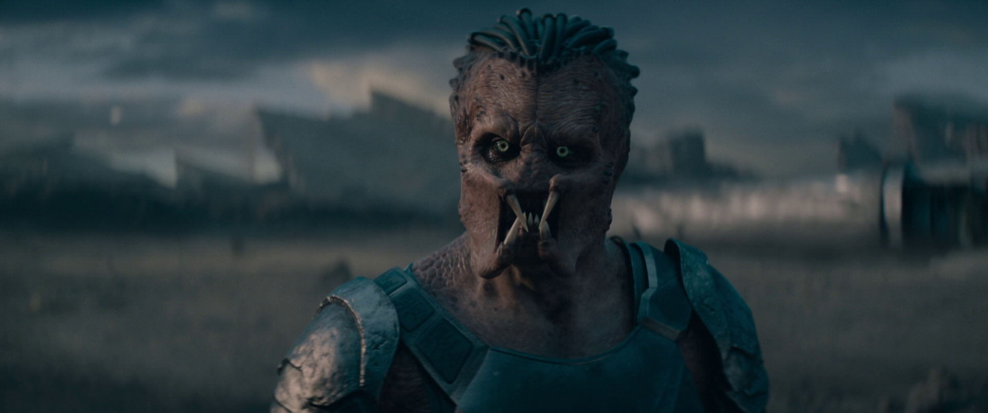 Predator Badlands 2025 Dual Audio BluRay || 300Mb || 720p || 1080p || 2160p