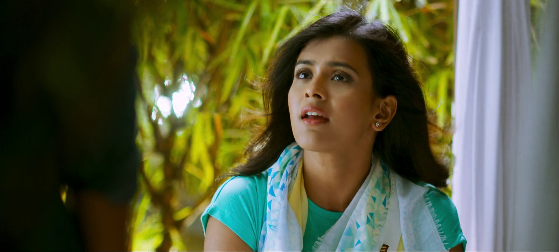 Ekkadiki Pothavu Chinnavada 2016 Hindi Dubbed Movie Download HDRip || 300Mb || 720p || 1080p