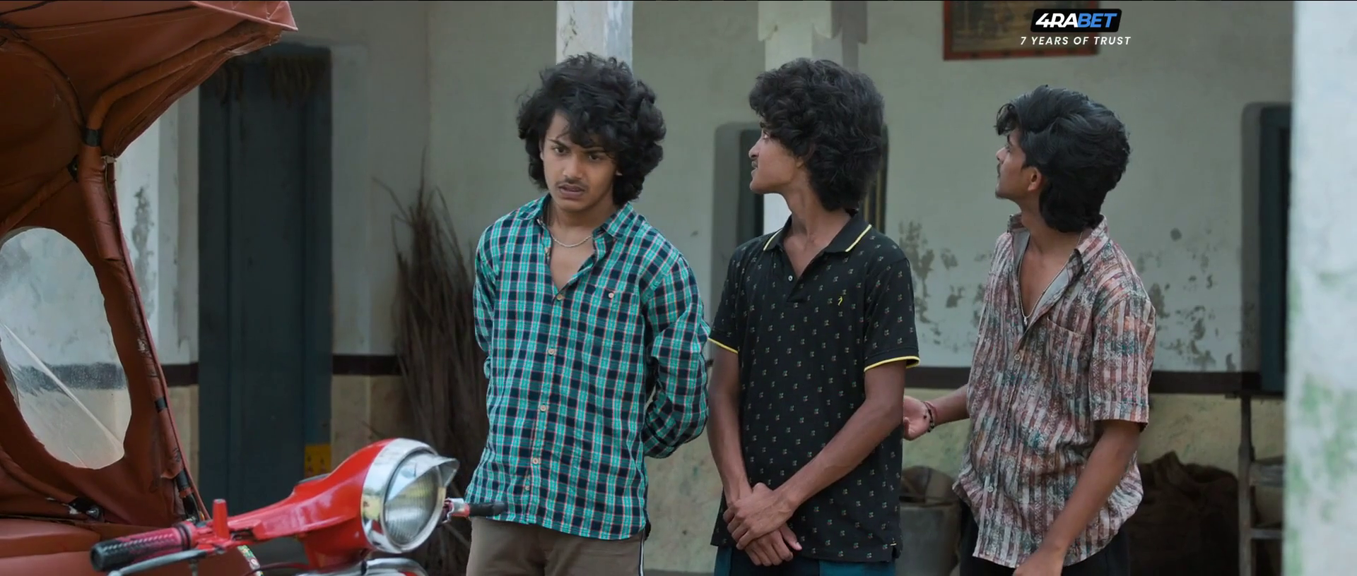 Tuk Tuk 2025 Hindi Dubbed Movie Download HDRip || 300Mb || 720p || 1080p