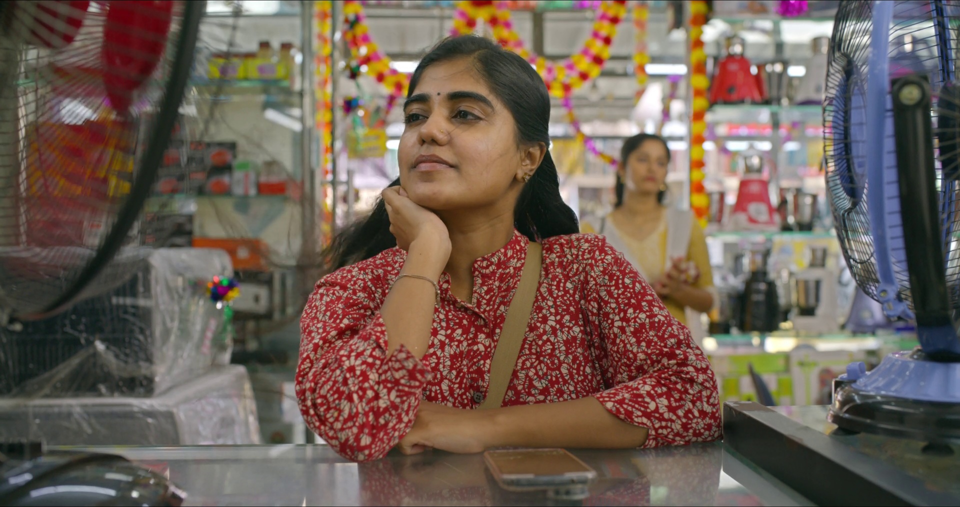 Pennum Porattum 2026 Hindi Dubbed Movie Download HDRip || 300Mb || 720p || 1080p