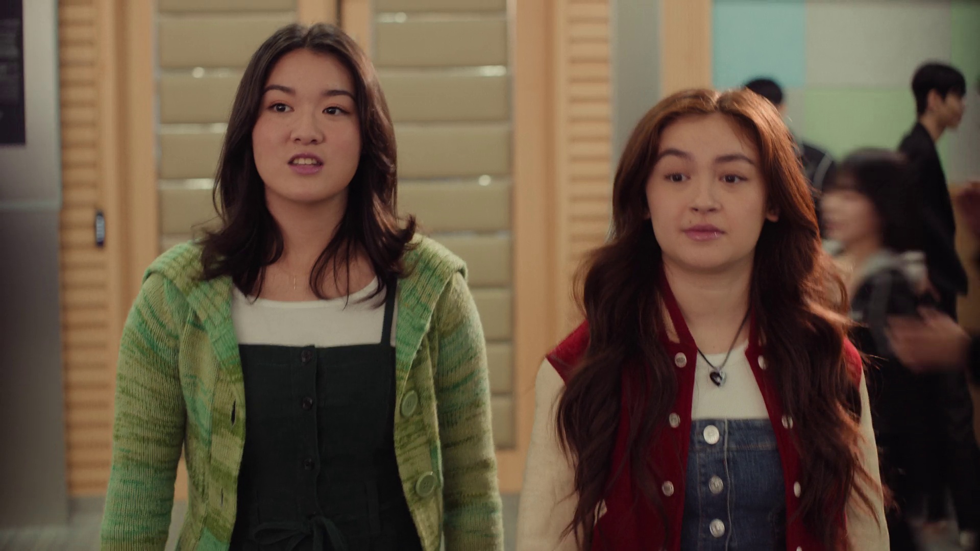 XO Kitty (Season 2) WEB Series HDRip Dual Audio || 100Mb || 720p || 1080p