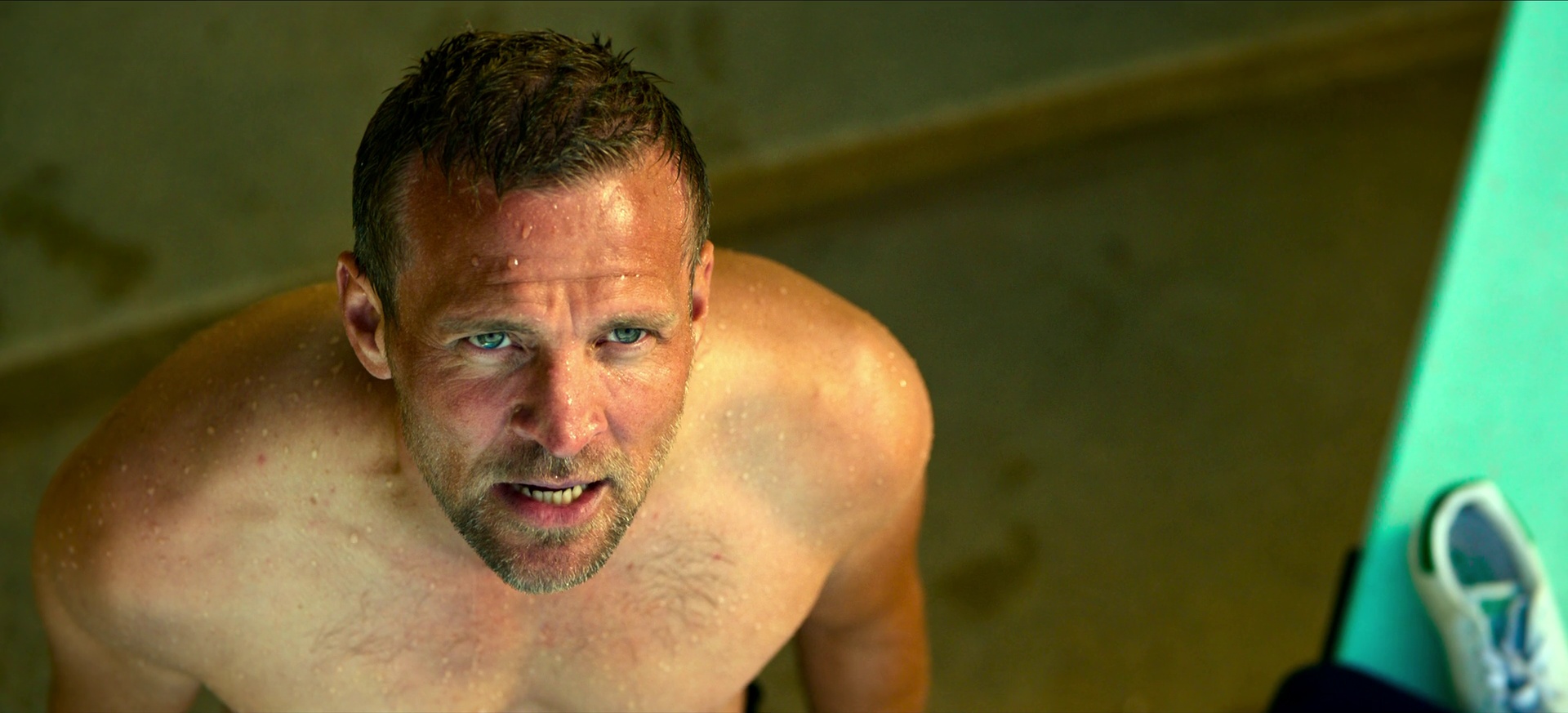 Detective Hole (Season 1) WEB Series HDRip Dual Audio || 100Mb || 720p || 1080p