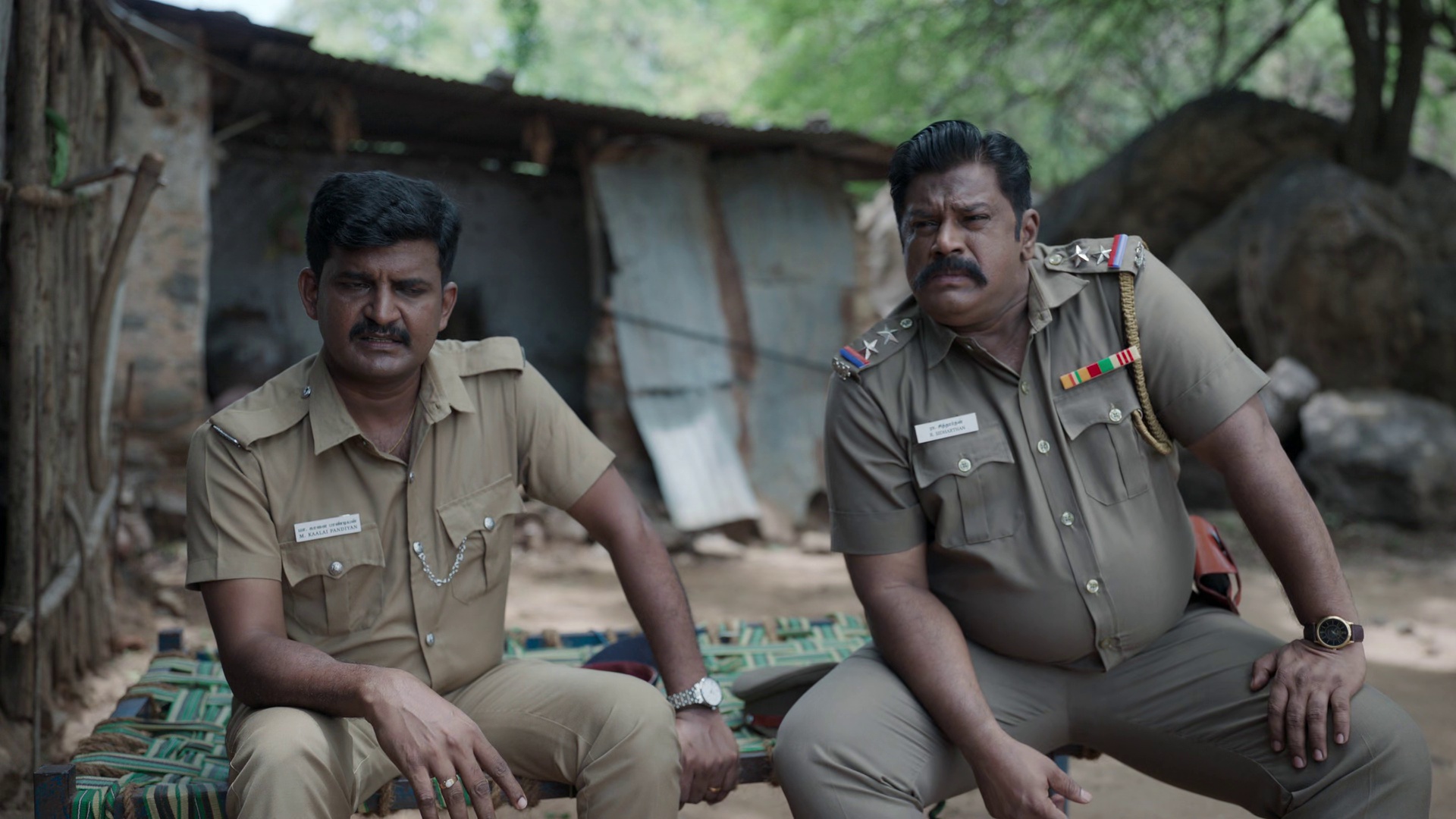 Muthu Engira Kaattaan (Season 1) WEB Series HDRip || 100Mb || 720p || 1080p