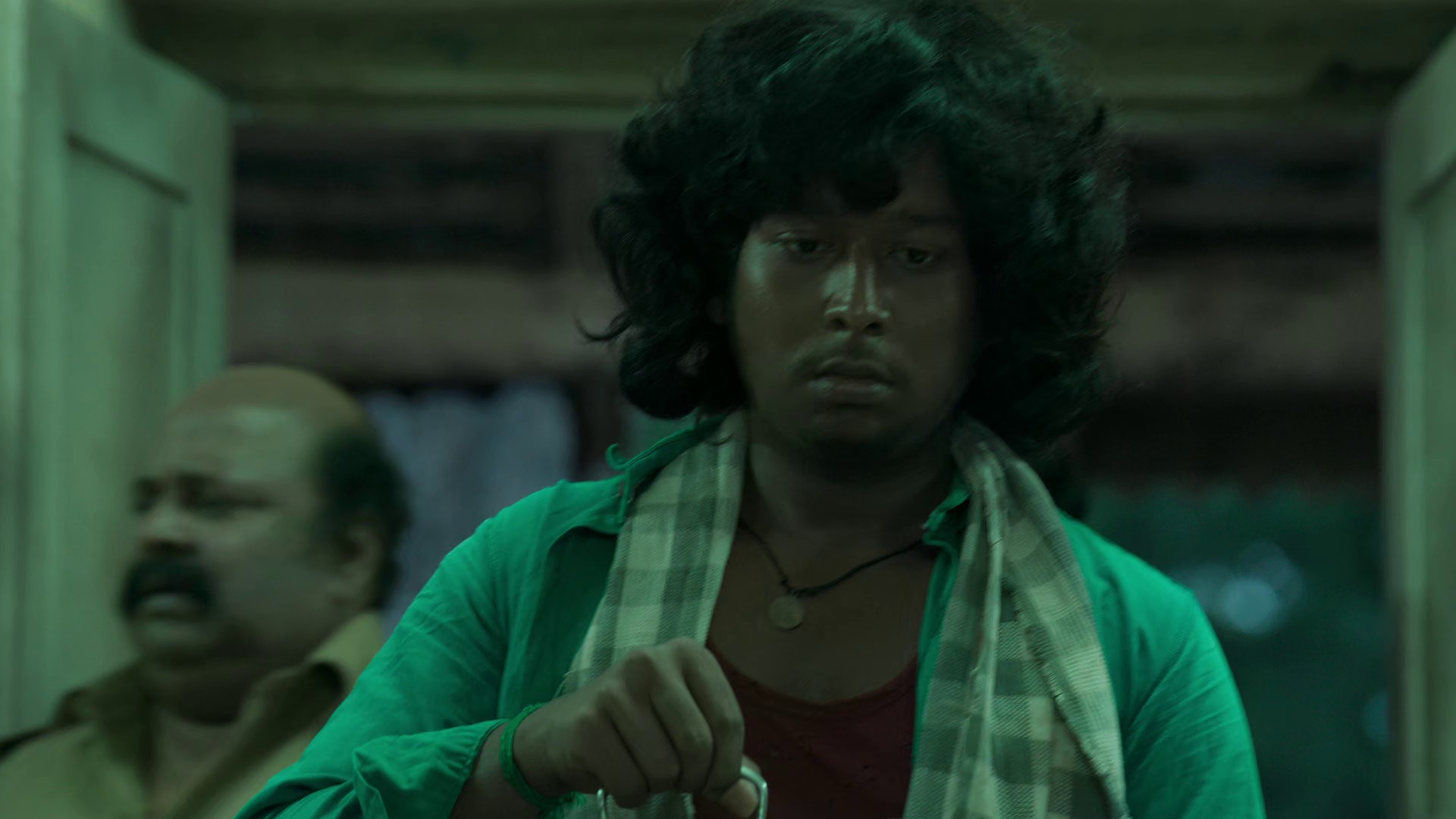 Muthu Engira Kaattaan (Season 1) WEB Series HDRip || 100Mb || 720p || 1080p