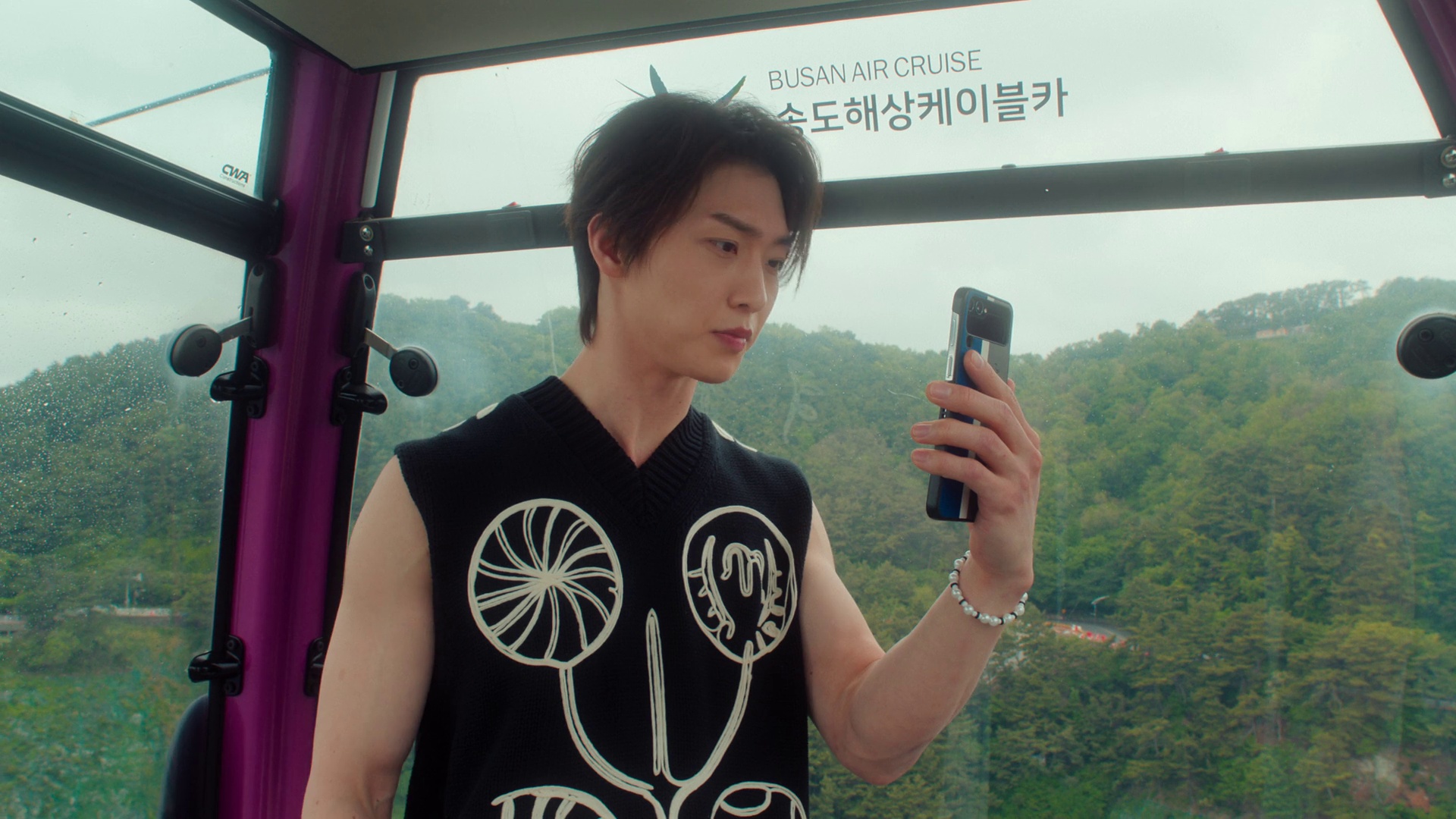 XO Kitty (Season 3) WEB Series HDRip Dual Audio || 100Mb || 720p || 1080p