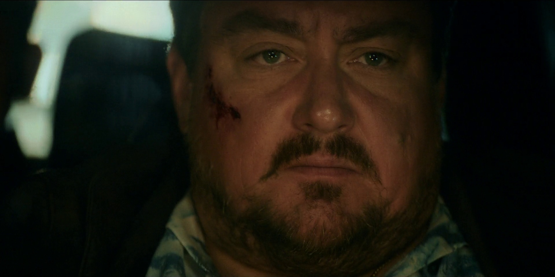 Crooks (Season 1) WEB Series HDRip Dual Audio || 100Mb || 720p || 1080p