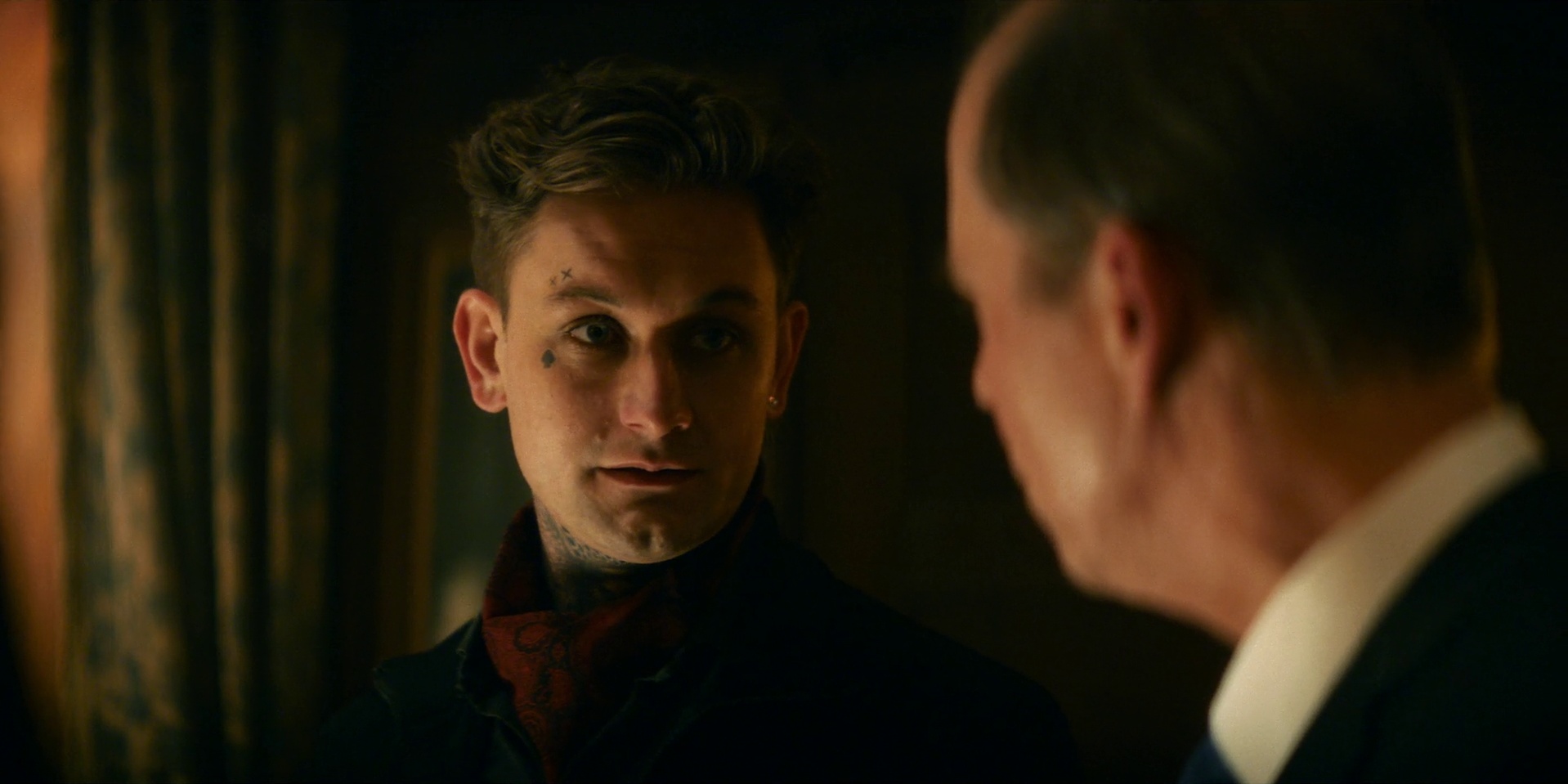 Crooks (Season 1) WEB Series HDRip Dual Audio || 100Mb || 720p || 1080p