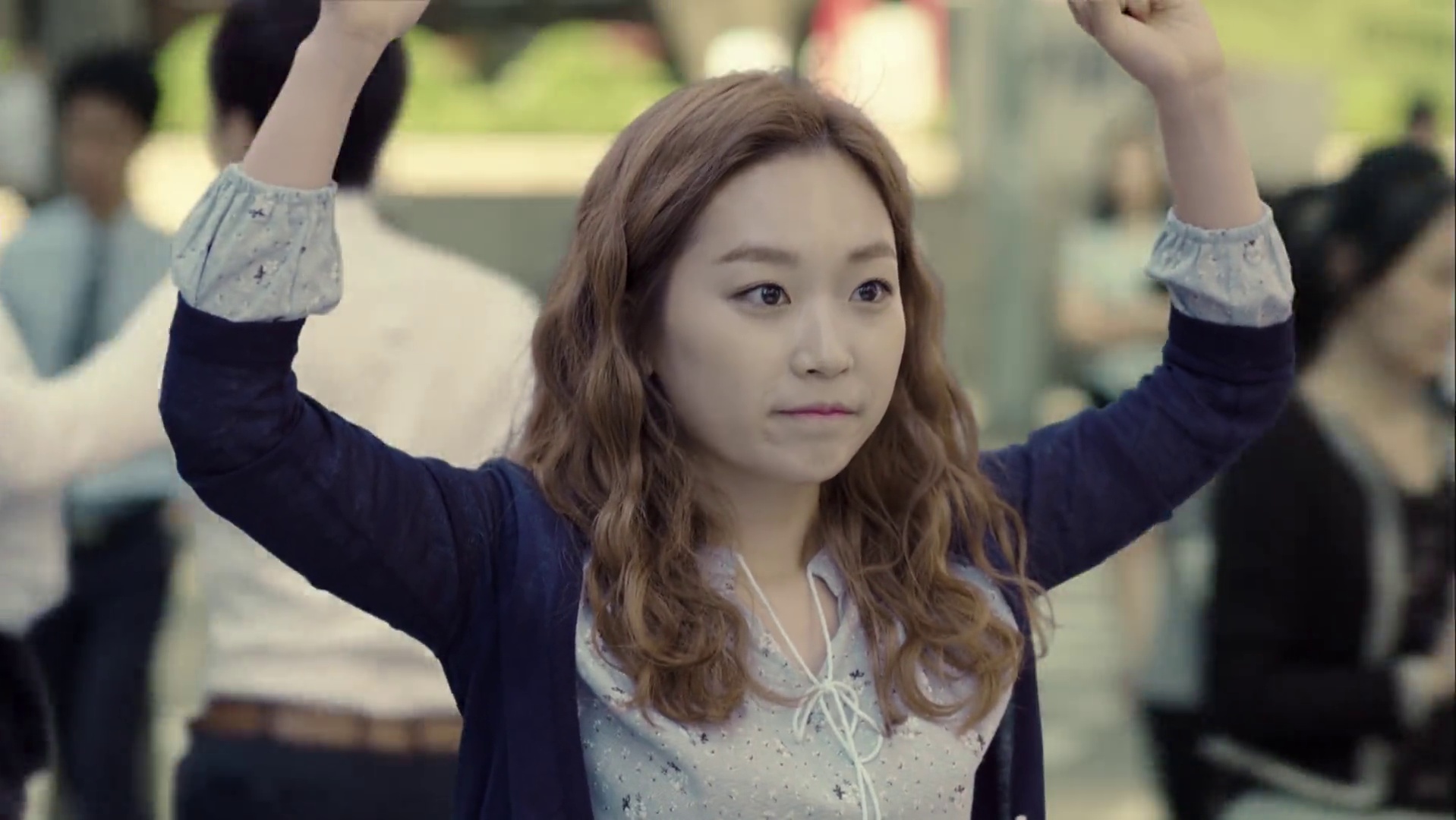 Oh My Ghost (Season 1) WEB Series HDRip Dual Audio || 100Mb || 720p || 1080p
