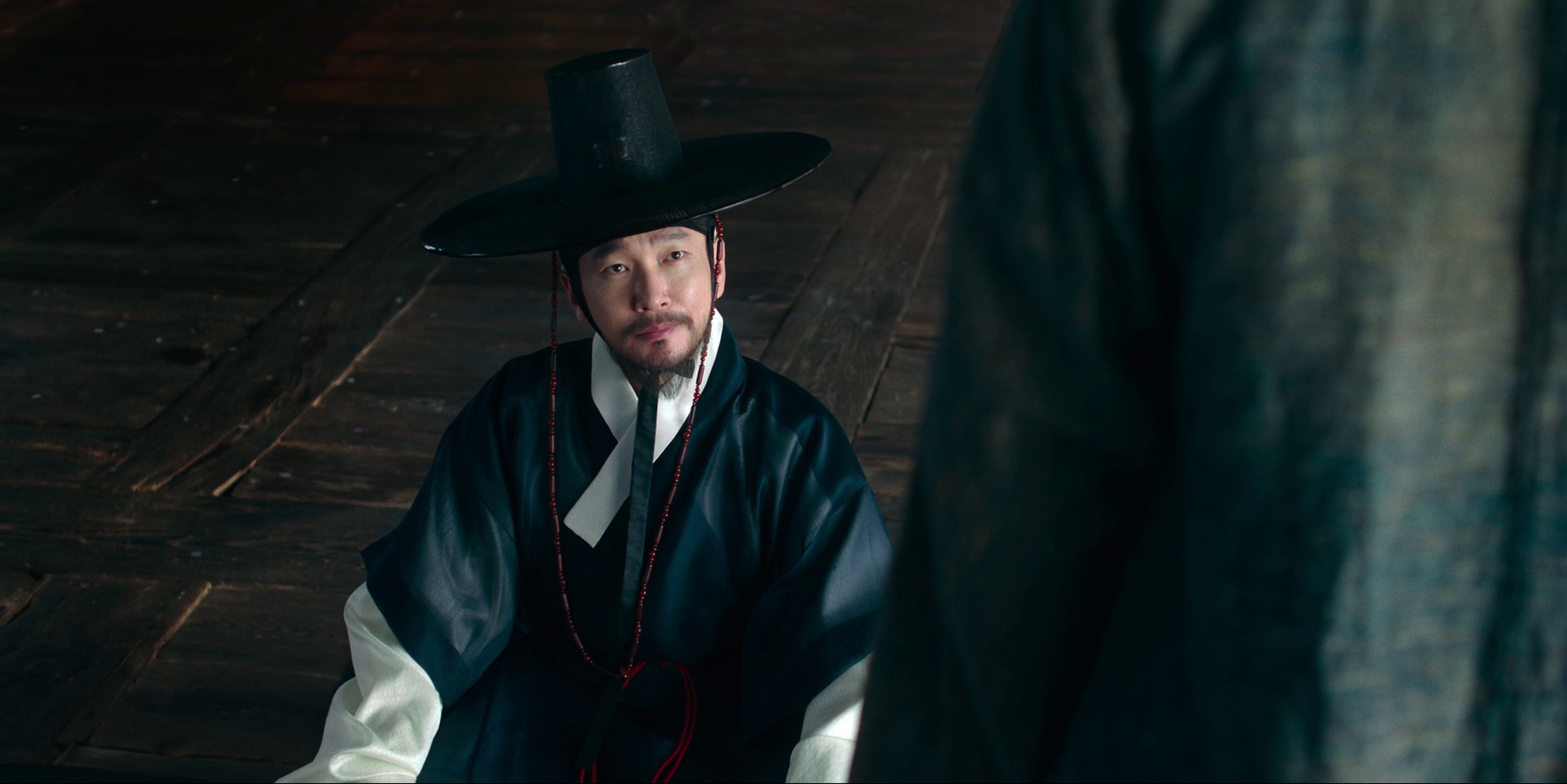 The East Palace (Season 1) WEB Series HDRip Dual Audio || 100Mb || 720p || 1080p