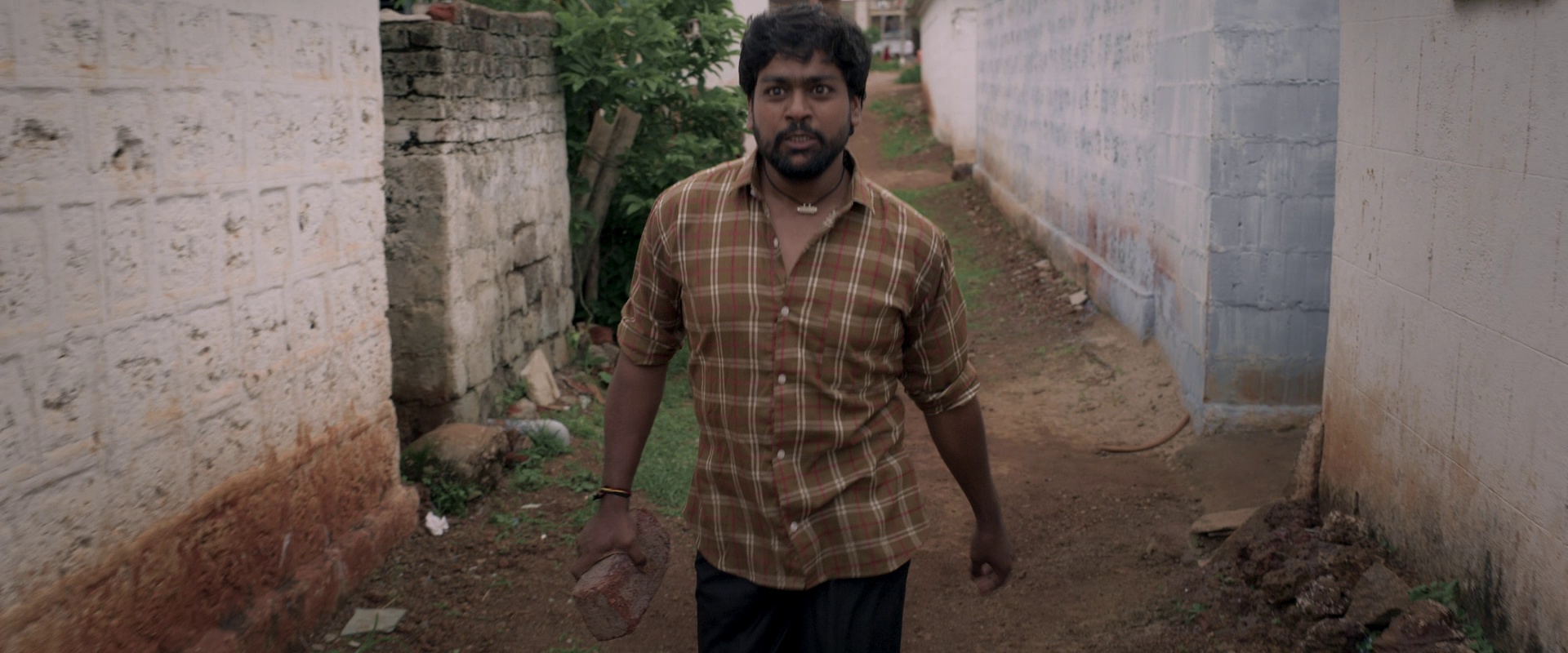 Paradha 2025 Hindi Dubbed Movie Download HDRip || 300Mb || 720p || 1080p